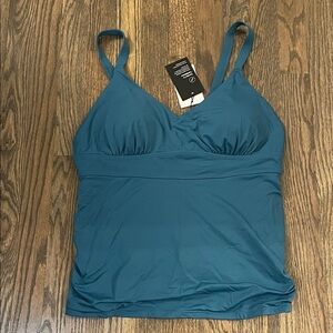 Knix | New Tankini top ruching adjustable straps Women’s size XXL 2X swimwear